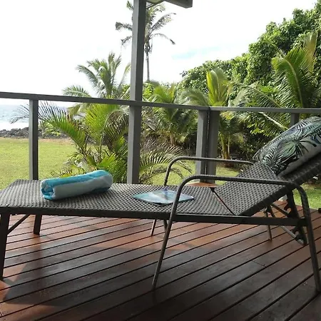Absolute Beachfront - A Slice Of Paradise!-3